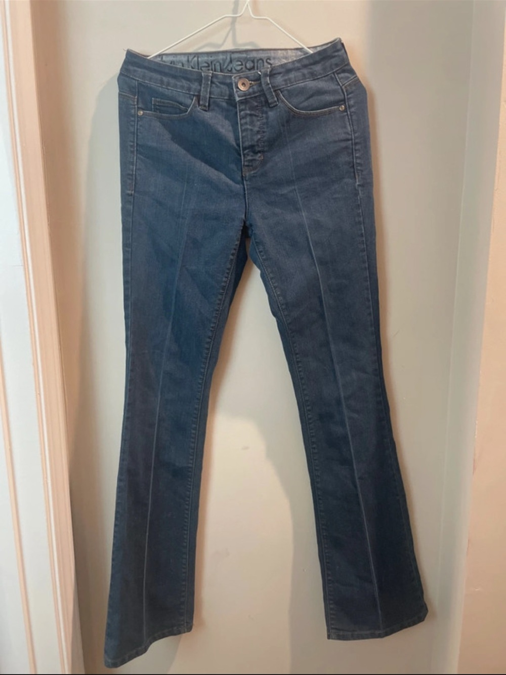 Calvin Klein Women's Dark Blue Straight-Leg Jeans
